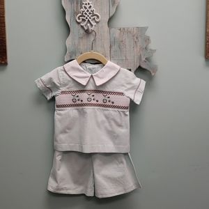 Shrimp and Grits 3t smocked short set
